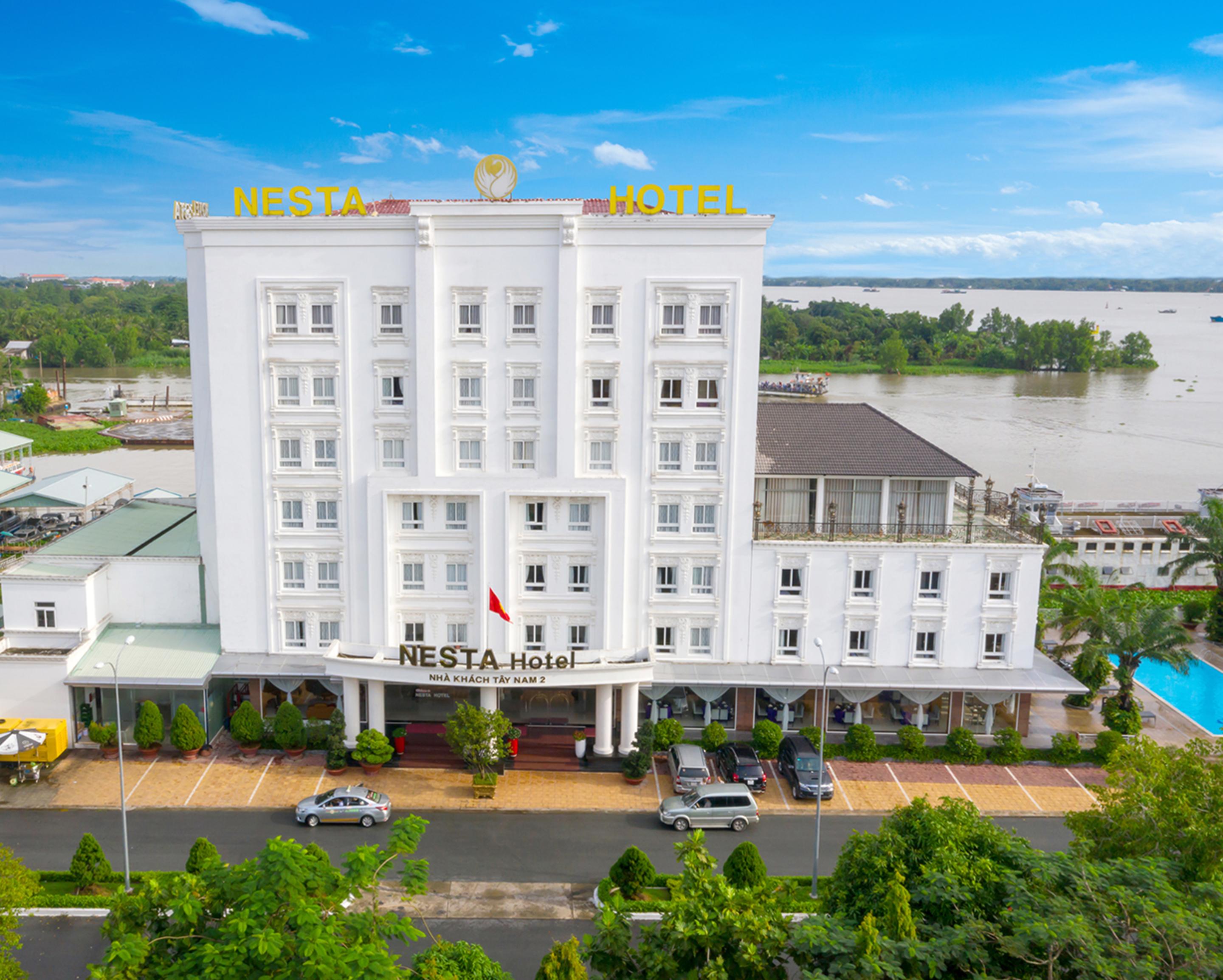 Nesta Hotel Can Tho Esterno foto