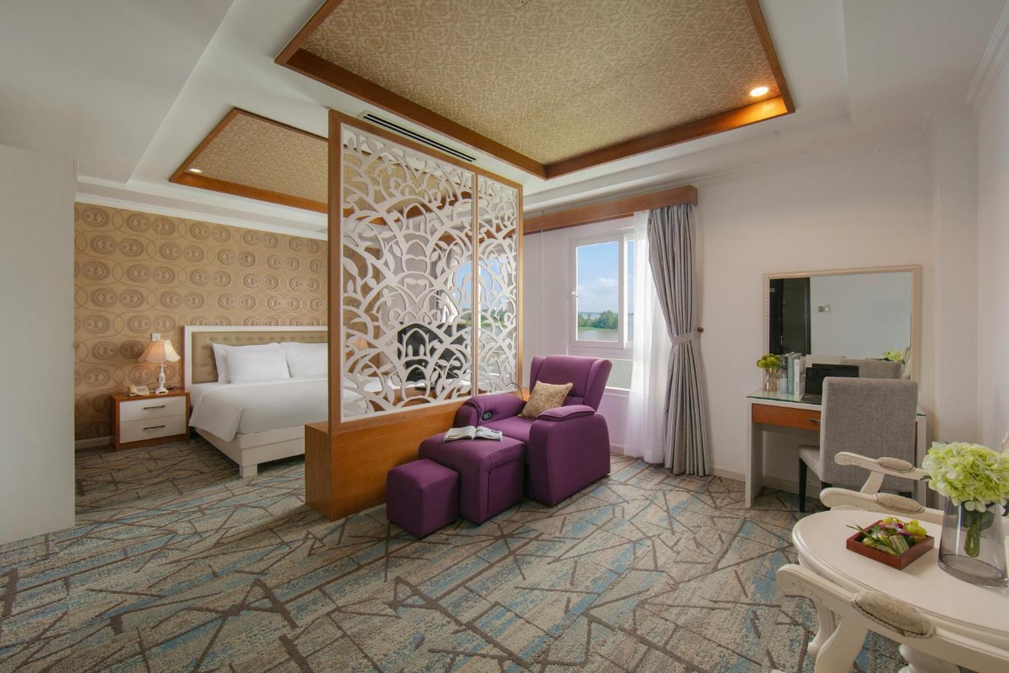 Nesta Hotel Can Tho Esterno foto