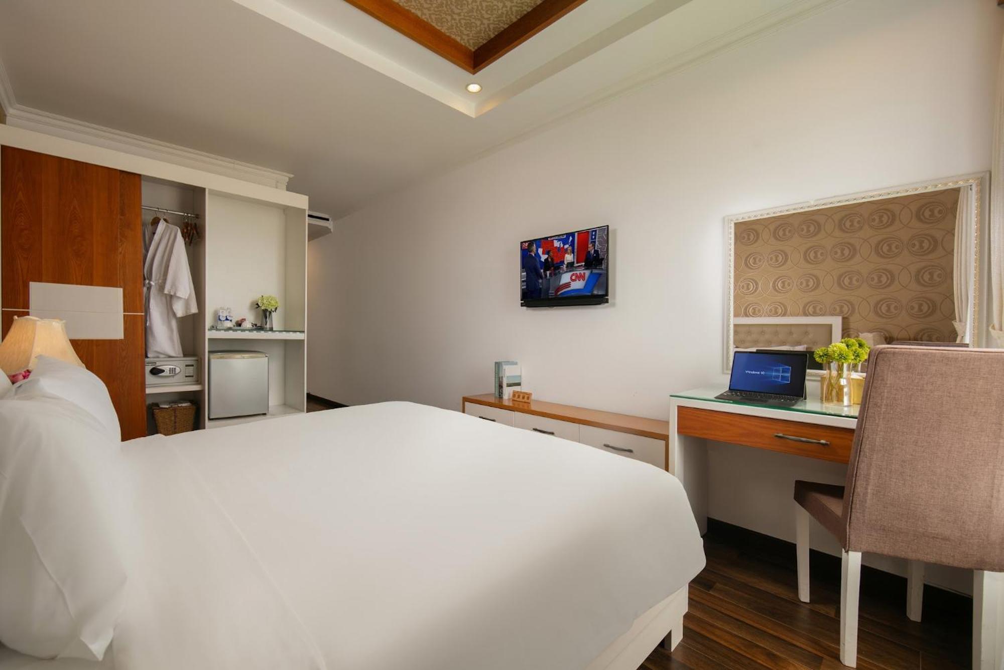 Nesta Hotel Can Tho Esterno foto