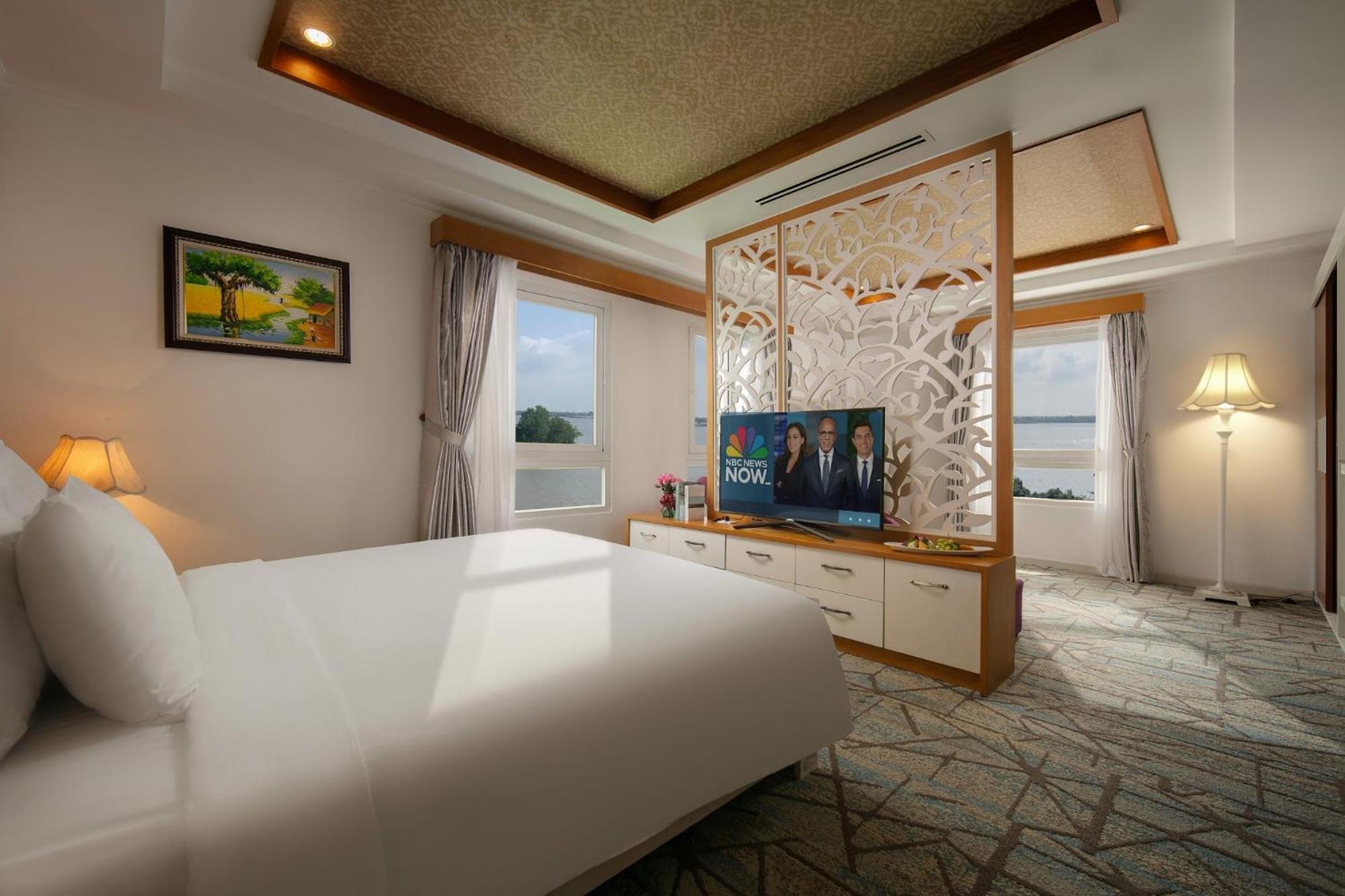 Nesta Hotel Can Tho Esterno foto