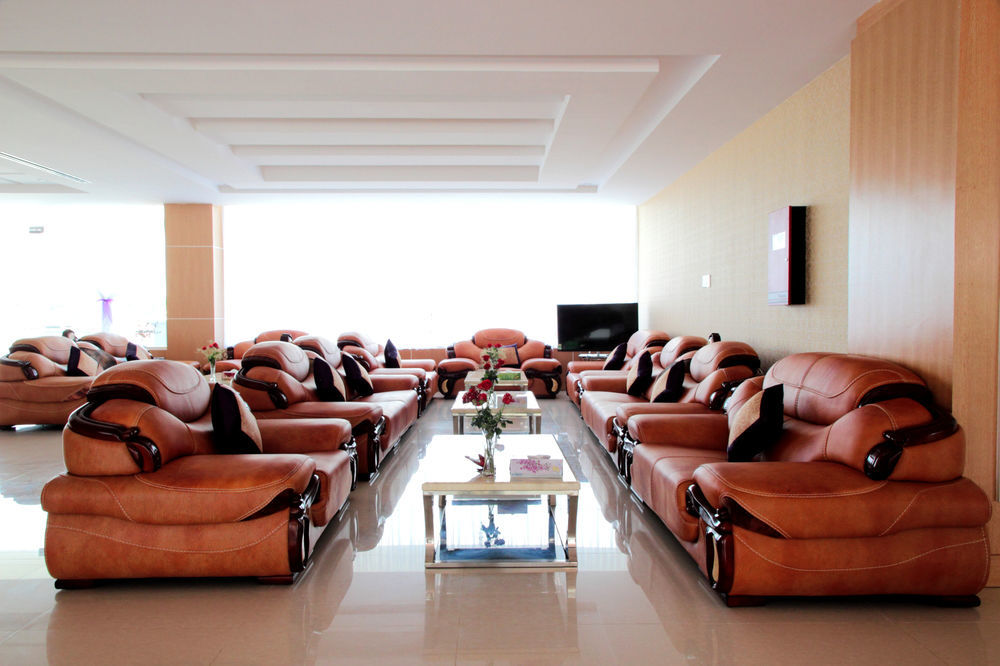 Nesta Hotel Can Tho Esterno foto